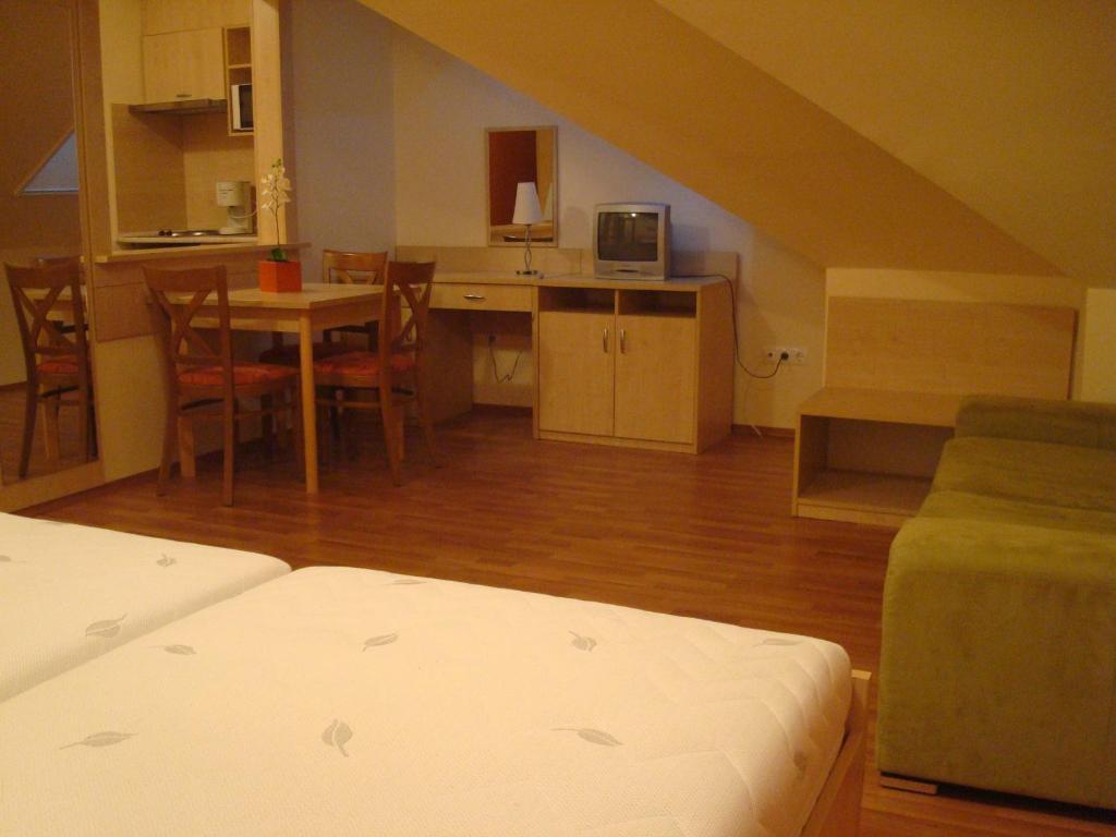 Carpe Diem Apartment Гайдусобосло Номер фото