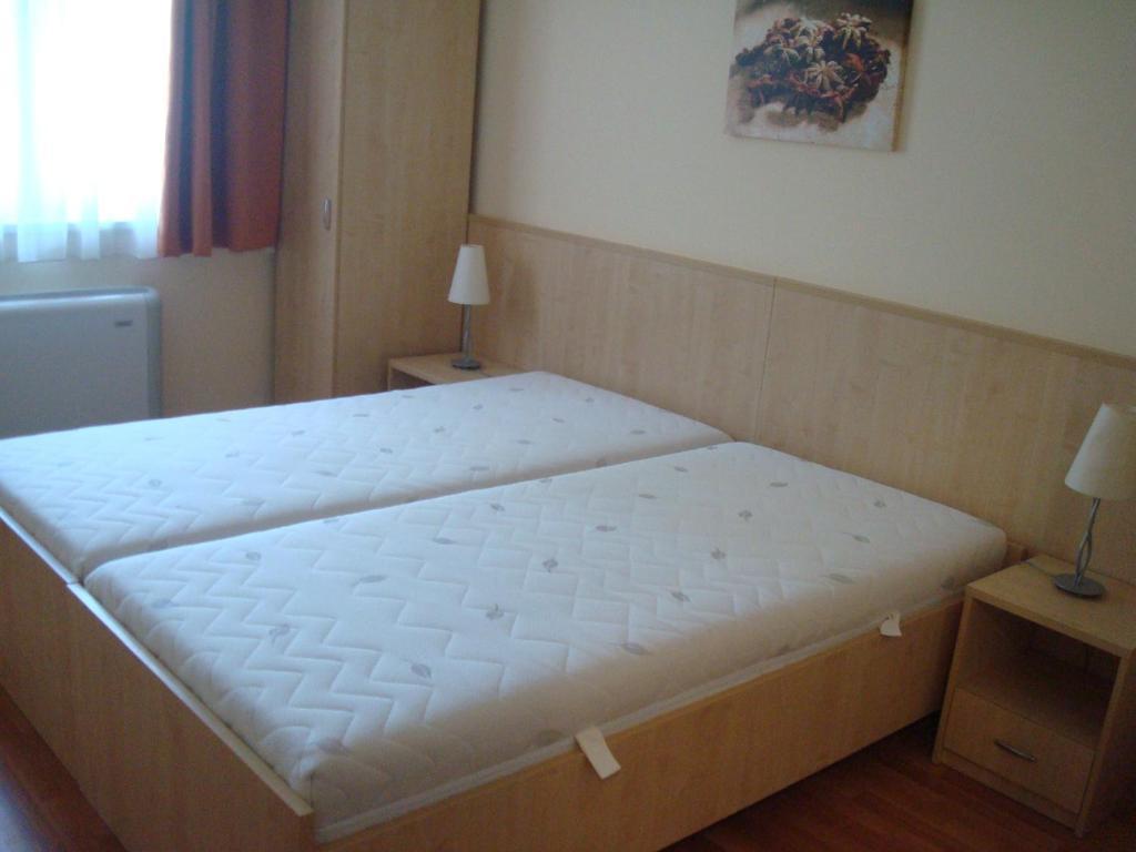 Carpe Diem Apartment Гайдусобосло Номер фото